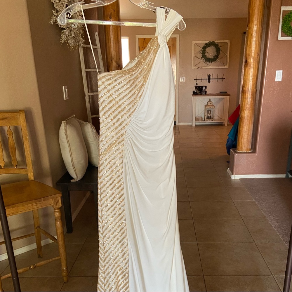 MIGNON EVENING GOWN
